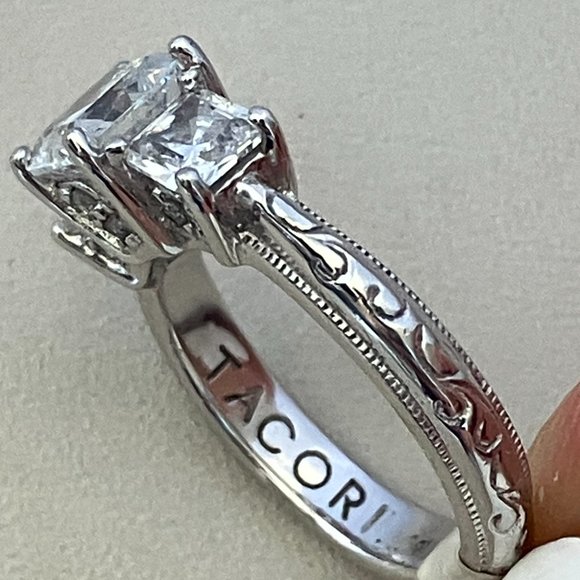 CZ 925 Sterling Silver ring TACORI Size 4 - Picture 3 of 8